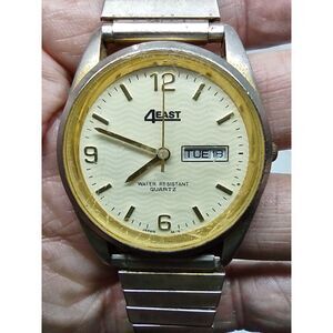 4East Men's Day Date Vintage Watch F5912A
